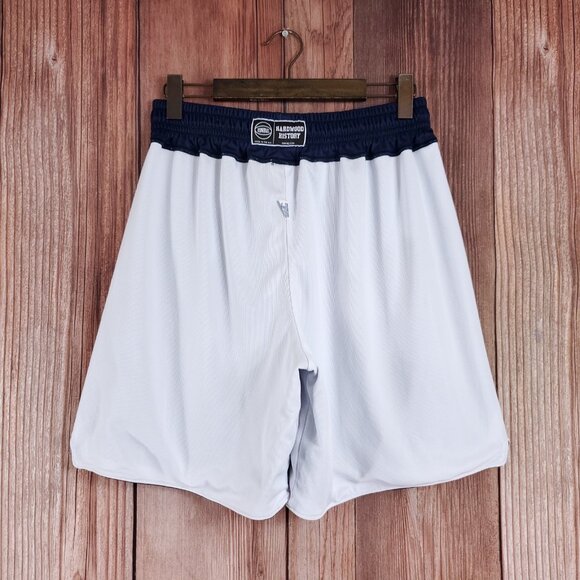 19Nine Hardwood History Large Villanova Wildcats 1984-1985 Retro Shorts Away USA - Picture 4 of 13